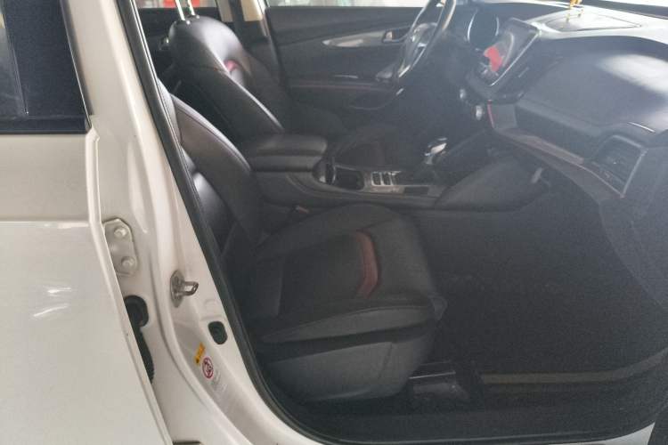 Used CHANGAN CS55 2017 1.5T Automatic Colorful Edition
