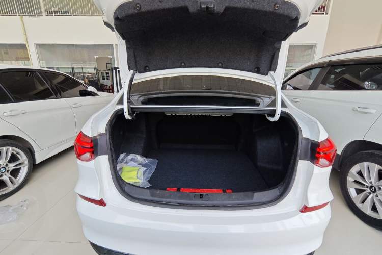 Used Chevrolet Monza 2023 1.5L Dual-Clutch Enjoyment Edition