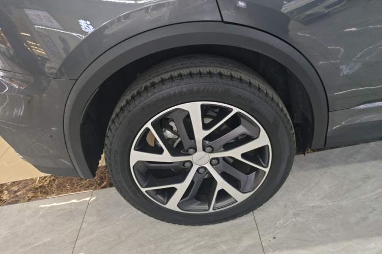 Used Lynk & Co 01 2023 2.0TD Four-Wheel Drive HypeHalo
