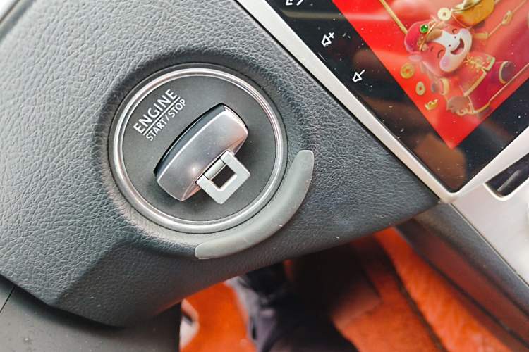 Used Volkswagen FAW-Volkswagen CC 2015 1.8TSI Luxury Model