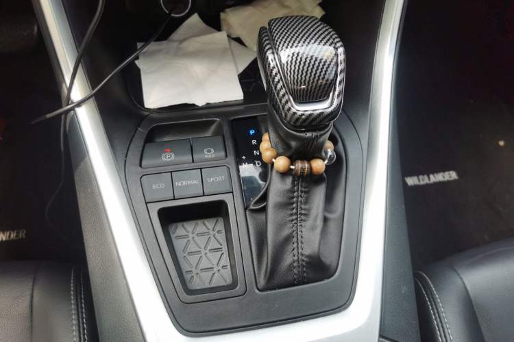 Used Toyota Wildlander 2022 2.0L CVT Two-Wheel Drive Luxury Edition