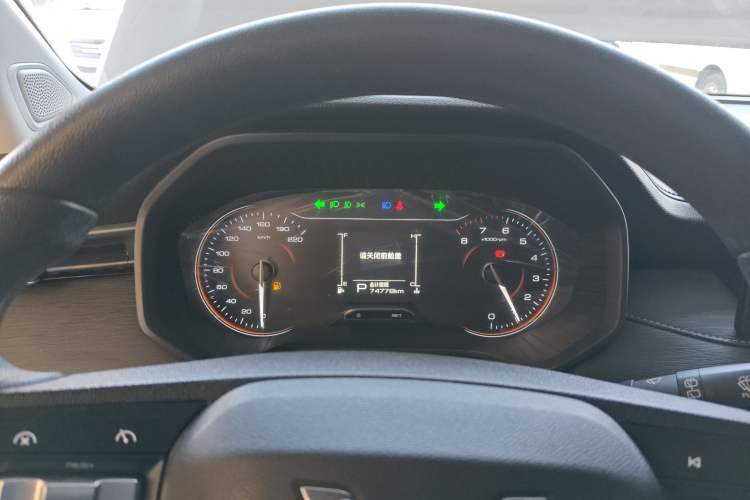 Used Wuling Jiachen 2022 1.5T CVT Smart Luxury Version