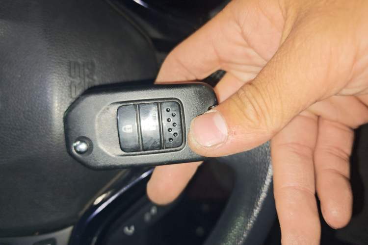 Used Honda Vezel 2020 1.5L CVT Pioneer Edition Vehicle Key