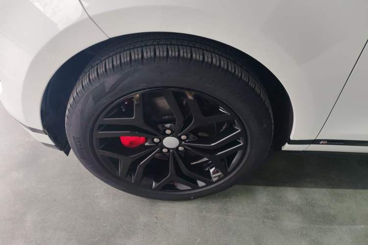 Used Land Rover Range Evoque 2021 Range Rover Evoque 200 PS R-Dynamic Standard Elite Edition Exterior 4