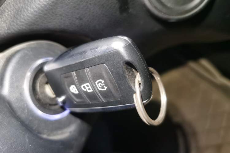 Used Dongfeng Fengon S560 2018 1.8L Manual Comfort 7-Seater
