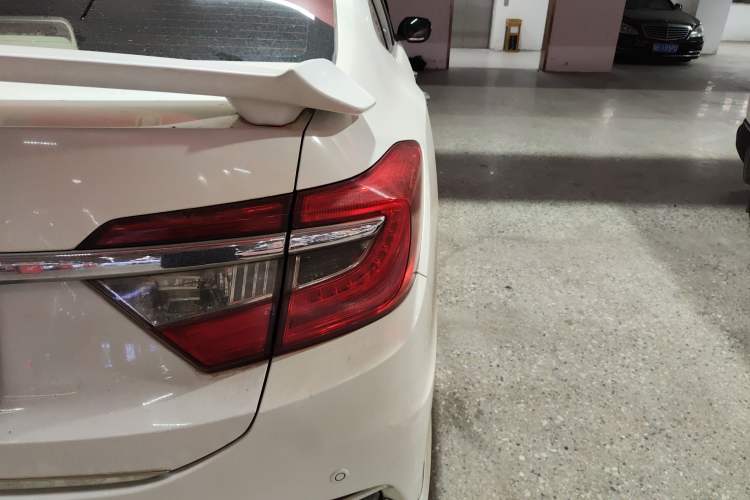 Used Honda Crider 2016 1.8L CVT Luxury Edition