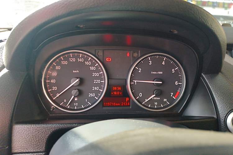 Used BMW X1 2012 sDrive18i Luxury Edition