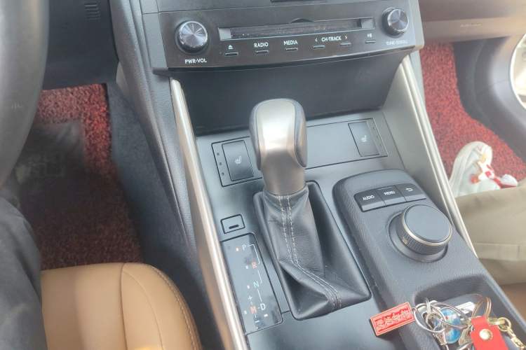 Used Lexus IS 2013 250 FENGSHANG Edition
