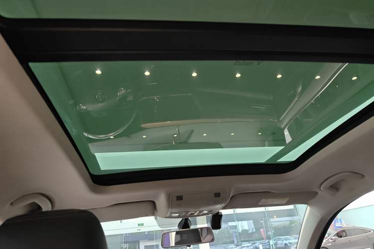 Used Volkswagen Tharu 2019 330TSI Four-Wheel Drive Luxury Edition China VI Standard Headliner