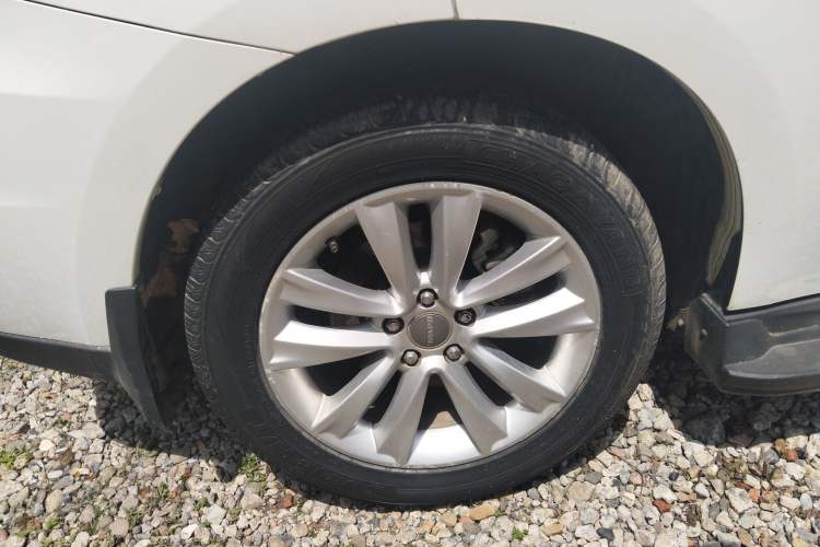 Used Haval H2 2016 Red Label 1.5T Manual Two-Wheel Drive Elite Model Right Rear Wheel Hub