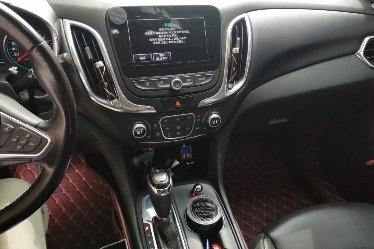 Used Chevrolet Equinox 2017 535T Automatic YuJie Edition