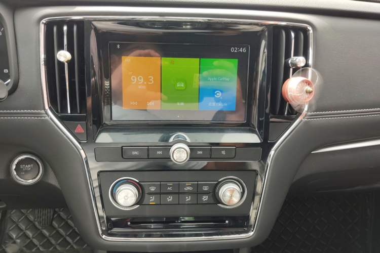 Used Roewe i6 2018 20T Manual Luxury Edition