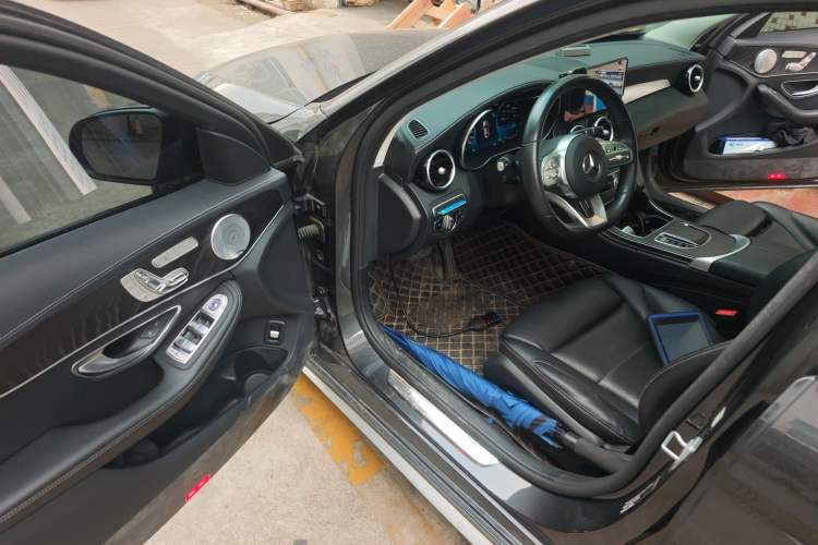 Used Mercedes-Benz C-Class 2021 C 260 L Sport Edition Star Collection Driver Seat