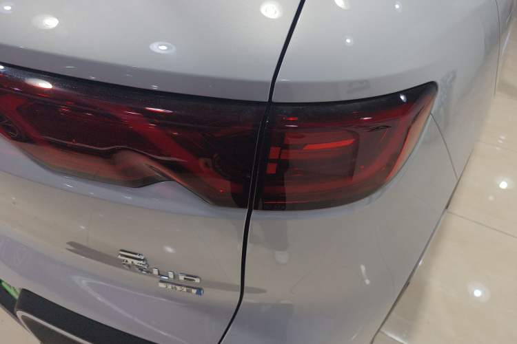 Used BYD Yuan UP 2025 Intelligent Driving Version 401 KM Dynamic Edition
