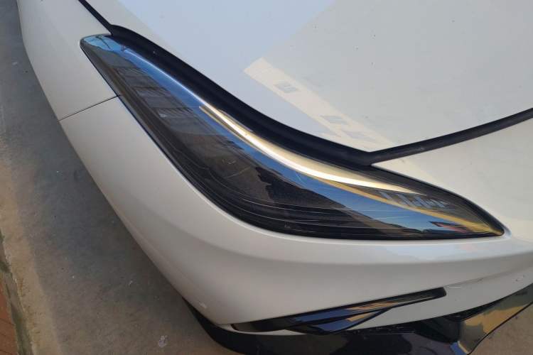 Used NETA GT 2023 560 Right Front Headlight