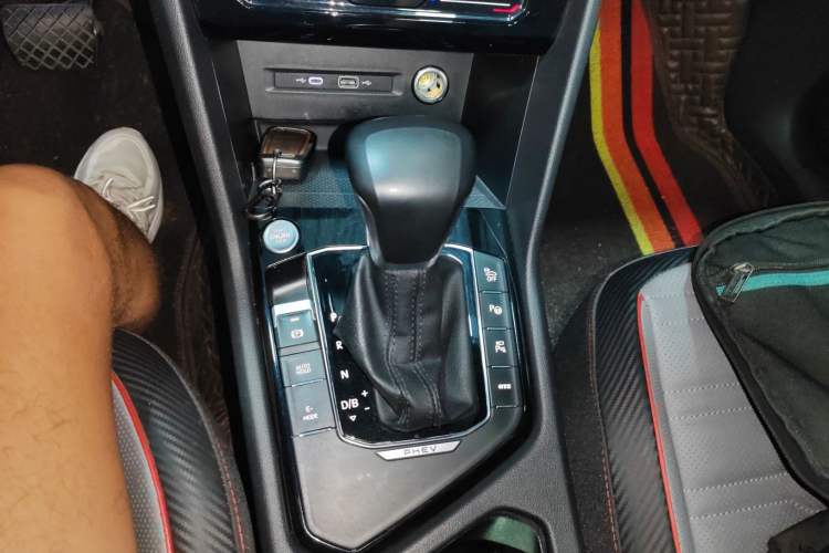 Used Volkswagen Tiguan L New Energy 2022 430 PHEV Plug-in Hybrid Flagship Edition Gear Lever