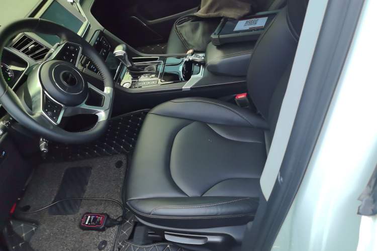 Used Zotye Domy X7 2017 1.8T DCT Prestige Model
