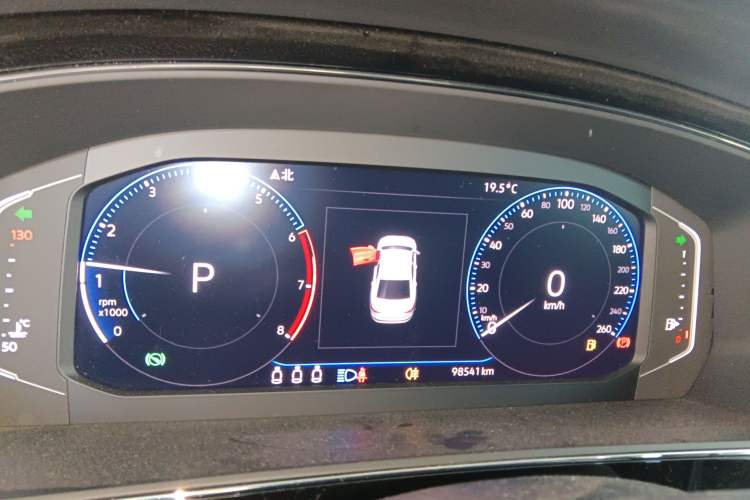 Used Volkswagen Passat 2019 330TSI Luxury Edition China VI Standard