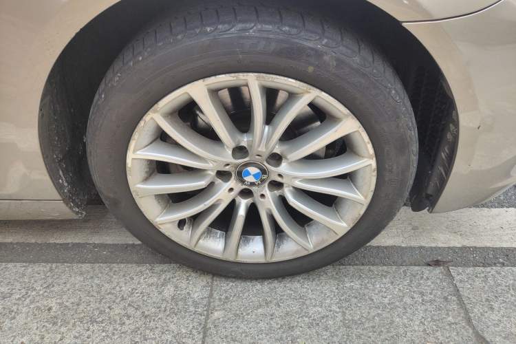 Used BMW 5 Series 2014 525Li Luxury Design Package