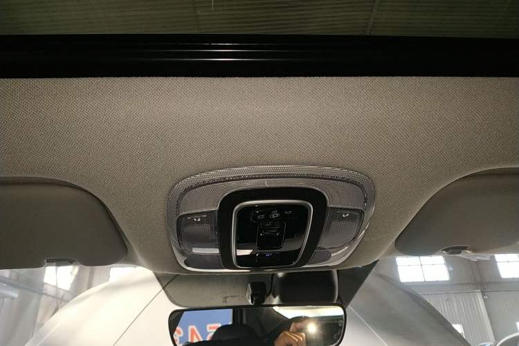 Used Hyundai Elantra 2021 1.5L CVT LUX Prestige Edition