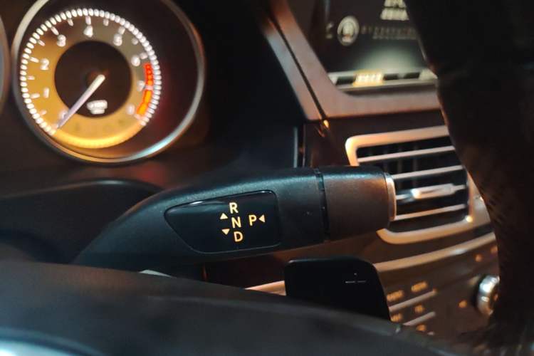 Used Mercedes-Benz E-Class 2015 Restyled E 260 L Sport Edition
