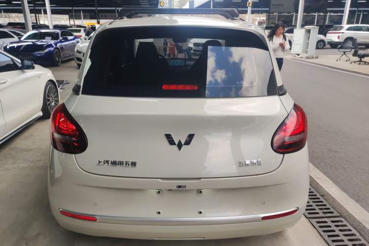 Used Wuling Bingo 2023 333 km Lingxi Connected Version
