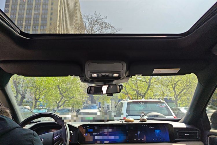 Used Ford Explorer 2024 2.3T EcoBoost Kunlun Peak Edition 7-Seater Headliner