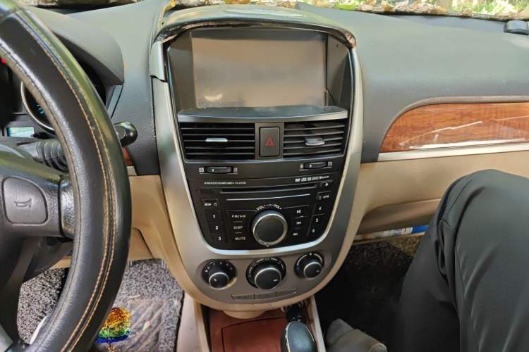 Used Buick Excelle 2013 1.5L Automatic Luxury Model
