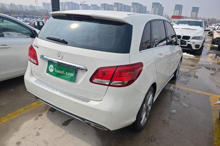 Used Mercedes-Benz B-Class 2017 B 200 Sport Edition