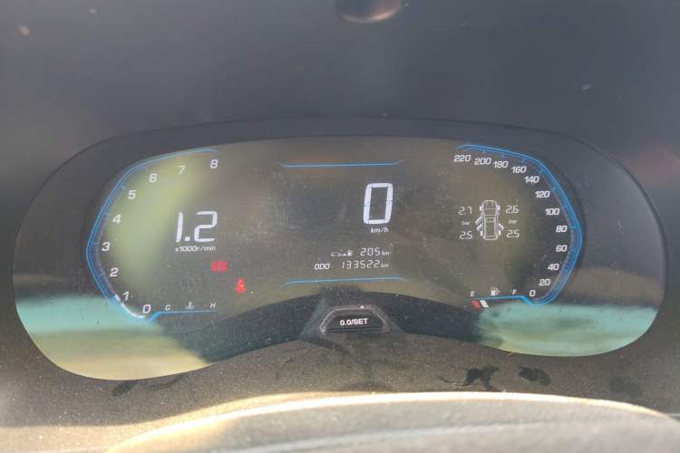 Used Wuling Hongguang S3 2018 1.5L Manual Luxury Model China V Standard