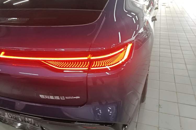 Used Geely Galaxy 8 2025 130km EM-P Starship Edition