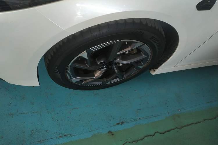 Used Hyptec GT 2023 560 Rear-Drive Seven-Wing Edition
