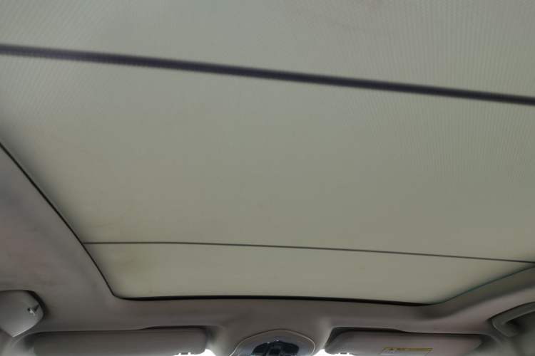 Used Zotye SR9 2017 2.0T Automatic Ultimate Light Edition