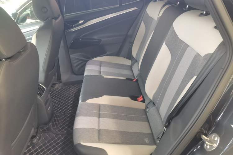 Used Volkswagen ID.4 CROZZ 2022 Standard Range PURE Edition