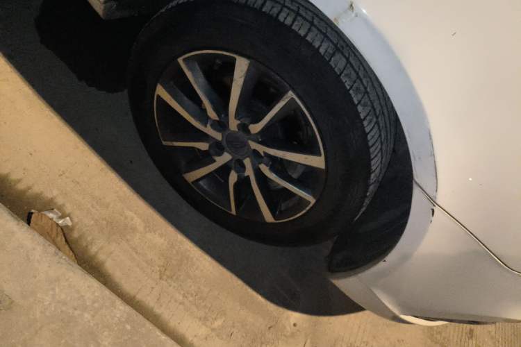 Used Geely Auto Emgrand 2019 Leading Edition 1.5L CVT Upward Asian Games Edition China V
