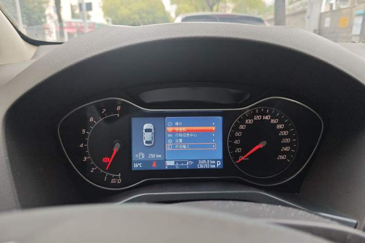 Used Ford Mondeo 2011 2.0L GTDi 200 Luxury Edition