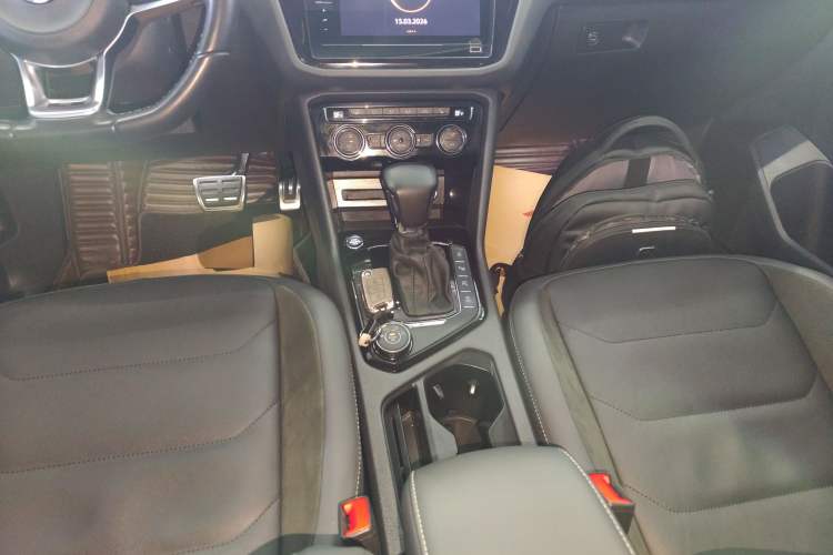 Used Volkswagen Tiguan L 2021 380TSI Automatic All-Wheel Drive R-Line Comfort Plus 7-Seater