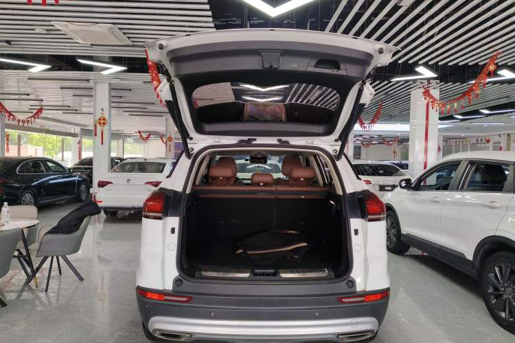 Used Geely Auto Emgrand X7 Sport 2020 1.8TD DCT Zhi Ling PRO Trunk