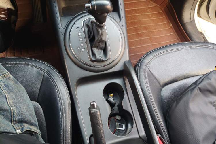 Used Kia Sportage R 2014 2.0L Automatic Two-Wheel Drive DLX