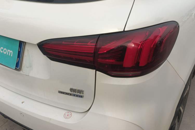 Used MG Pilot 2021 300TGI Automatic Two-Wheel Drive Fuel-Efficient Luxury Edition
