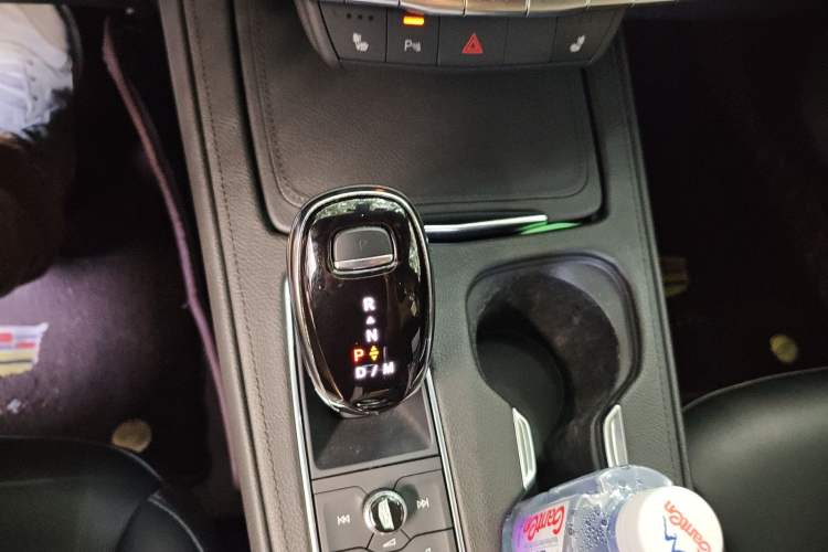 Used Cadillac XT4 2021 28T Two-Wheel Drive Leading Version