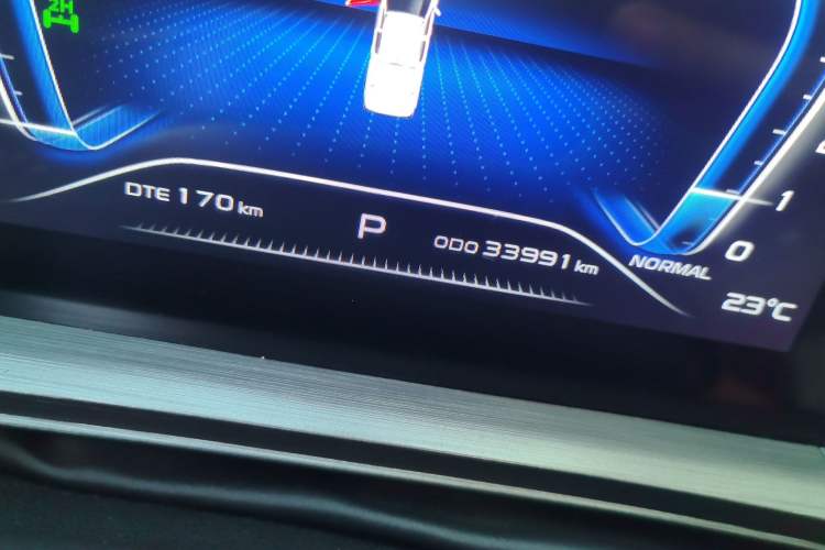 Used CHANGAN Lantop 2023 2.0T Automatic 4x4 Gasoline Flagship Standard Cab