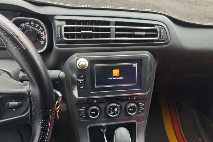 Used Citroen C4 Sega 2016 1.6L Automatic Luxury Model
