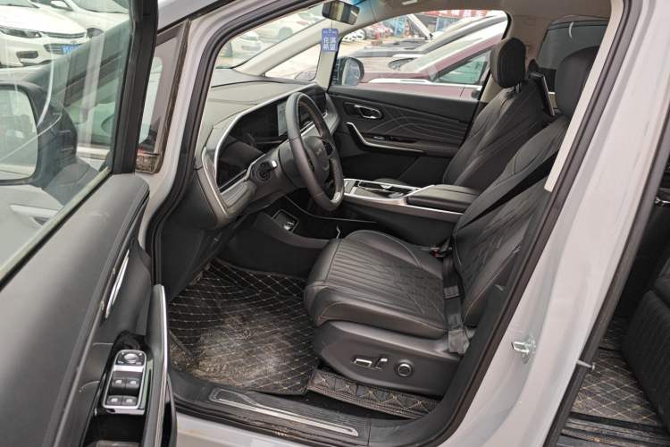 Used SAIC MAXUS G90 2022 2.0T Interstellar Flagship Edition