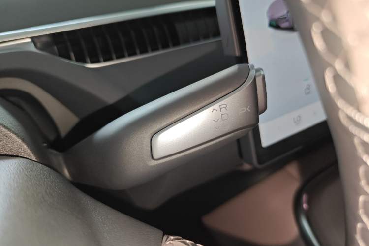 Used XPeng MONA M03 2025 515 Long-Range Plus Gear Lever