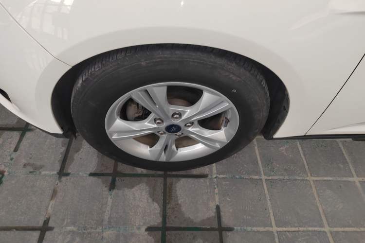 Used Ford Focus 2017 Sedan 1.6L Automatic Comfort Plus SmartDrive Edition