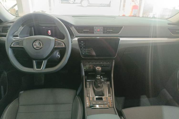 Used Skoda Superb 2021 TSI330 DSG Comfort Edition
