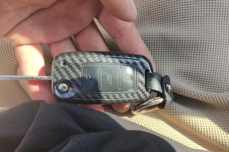 Used Volkswagen Golf 2010 1.4 TSI Automatic Luxury Model Vehicle Key