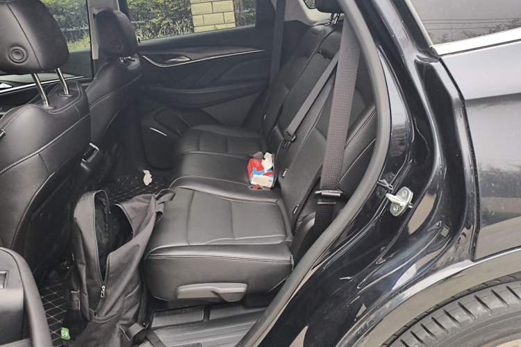 Used Buick Enclave 2022 652T Two-Wheel-Drive Prestige 7-Seater