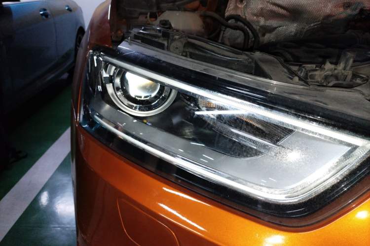 Used Audi Q3 2015 35 TFSI Comfort Model Right Front Headlight